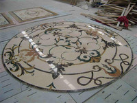 Villa Design Carreaux de marbre Jet d'eau Sol Motif de fleurs Médaillon Jet d'eau Incrustation Sol en marbre découpé