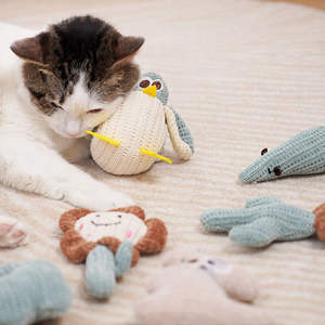 Oreiller de câlin interactif doux et durable pour chat avec peluche à l'herbe à la menthe-Jouet de compagnon en peluche - Product Image 2