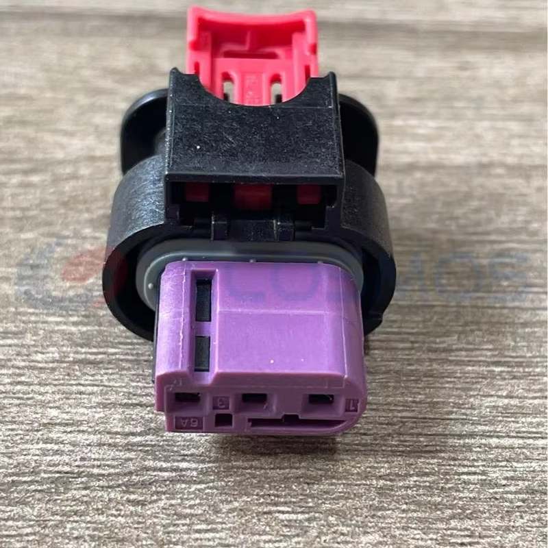 Car Connector for Tesla for Tesla radar Has Three Pins CT3-0224M-3