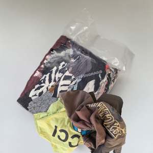 Trapos de Algodón de Colores Reutilizables para Limpieza, Diseñados para Mantenimiento en Talleres de Fabricación - Product Image 1