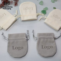 Pochette à bijoux en microfibre douce avec cordon de serrage, prix d'usine HKSOD, logo personnalisé, pour le rangement en voyage et l'emballage cadeau