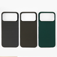 Coque rigide en fibre d'aramide tissée OEM ODM avec motif personnalisé magnétique, ultra-fine, ajustement parfait, découpes précises pour iPhone