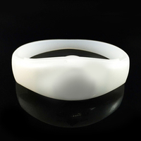 Bracelet-montre LED à activation sonore, prix d'usine, idéal pour les souvenirs de mariage - Étanche et durable