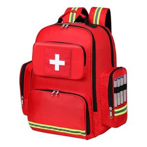 Muestra gratuita de bolsa de primeros auxilios de gran capacidad y resistente al desgaste con reflectores para paramédicos, bomberos y personal sanitario. - Product Image 2