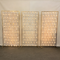 Hochzeitsdekoration Komplettset Requisiten Goldene Kerzenwand und Quadratischer Bogen Hintergrund für Hochzeitsbühne Empfangsbereich Dekoration