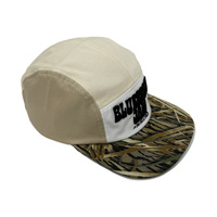 Casquette de camping 5 panneaux tendance avec couronne contrastante, visière camouflage herbe et logo brodé en 3D