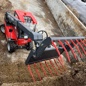 Chargeuse sur pneus télescopique compacte multifonctionnelle ERT1500 de 1,35 tonne pour l'agriculture et la construction - Product Image 1