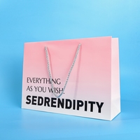 Sac en papier personnalisé de luxe avec logo en feuille d'or, mat, gaufré, laminé, grand, moyen, blanc, solide, pour magasin de vêtements, sac de shopping