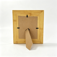 Bingkai Foto Kayu Tahan Lama Buatan Tangan dengan Desain Lipat dan Sentuhan Antik untuk Bingkai Foto Meja Keluarga dari Kayu