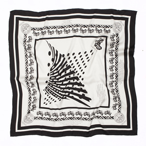 Wholesale Customized 14mm <strong>Green</strong> <strong>Silk</strong> Satin square Scarf &amp; Handkerchiefs <strong>Silk</strong> l Bandana Hand-rolled Hem for Brand Promotional - Product Image 3