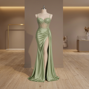 Robe longue sans manches en tissu importé de qualité supérieure, conçue pour les célébrations du soir, les réceptions et les cocktails. - Product Image 4