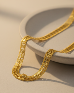 Bijoux Z H Dubaï 24K : Chaîne de soirée, boucles d'oreilles et collier en laiton plaqué or - Product Image 5