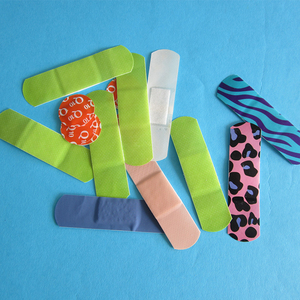 Boîte en métal imprimée <span class=keywords><strong>pour</strong></span> pansements adhésifs, pansements de premiers secours, avec une forte action antibactérienne, plusieurs couleurs, tailles personnalisées - Product Image 5