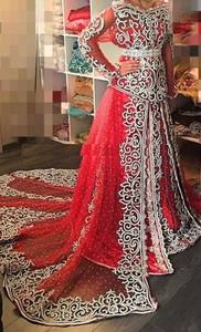 Magnifique Lehenga Choli de créateur, brodé de perles de verre et de pierres, longueur ras du sol, style Moyen-Orient, pour mariage et fête - Product Image 2