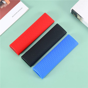 Hisense Ốp bảo vệ điều khiển từ xa TV điều khiển từ xa nhiều điều khiển từ xa tương thích chống rơi rỗng màu sáng - Product Image 2