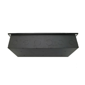 Panneau de brassage réseau RJ45 Cat5 en aluminium 86x86x10 mm à 3 ports Q300 - Product Image 1