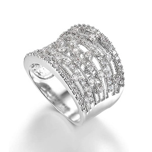 F1629 Anello di Lusso da Donna in Oro Bianco con Diamante Taglio Brillante Rotondo Colore D Naturale Gioiello per Matrimonio - Product Image 2