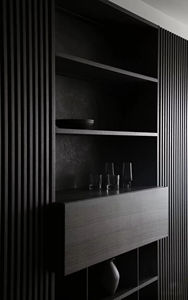 ตู้เก็บไวน์แบบหรูหราสีเข้มพร้อมไฟ LED สร้างบรรยากาศ ถาดเก็บของแบบดึงออกได้สำหรับเครื่องดื่มและแก้ว - Product Image 6