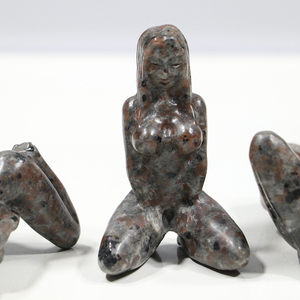 Đồ trang <span class=keywords><strong>s</strong></span>ức đá Yooperlite hình người phụ nữ, giá tốt nhất, bán buôn trực tiếp - Product Image 3