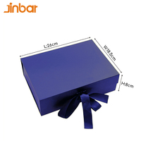 Boîte pliante en papier magnétique avec fermeture à ruban Grandes boîtes cadeaux Emballage de T-shirt Boîtes rigides faites à la main en papier carton bleu