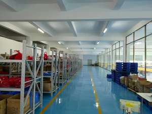 דוחף לציפורניים מפלסטיק מקצועי דוחף גומי קשיח לניקוי ציפורניים מניקור דוחף לסלון ציפורניים ביתי - Product Image 5