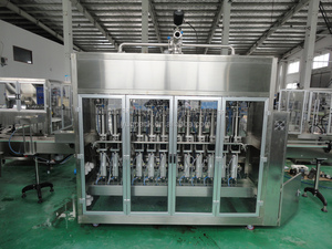 <span class=keywords><strong>Machine</strong></span> de remplissage de liquide entièrement automatique 12 buses pour sauce <span class=keywords><strong>café</strong></span> boisson jus huile pompe <span class=keywords><strong>à</strong></span> <span class=keywords><strong>piston</strong></span> - Product Image 4