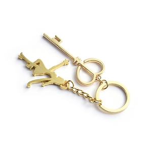 Llavero de Lujo en Oferta, Llavero Bonito para Mujer, Llavero de Metal con Diseño de Anime, Accesorios - Product Image 5