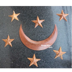 Décoration Murale Métallique Gravée de Qualité Supérieure : Lune en Fer avec 9 Étoiles – Art Céleste pour Salon, Chambre et Bureau - Product Image 1