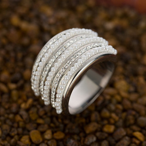 Women's <b>Titanium</b> Steel <b>Ring</b> With Diamond And Pearl Inlay Geometric Design Party Jewelry - Product Image 2