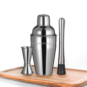 Juego de Coctelera de Acero Inoxidable de 3 Piezas, Capacidad de 700 ml, Diseño Moderno y Sostenible para Uso en Casa, Bar o Discoteca - Product Image 3