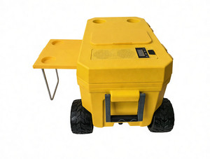 <span class=keywords><strong>Nevera</strong></span> Portátil con Ruedas de 40L, Ligera y Resistente, Rotomoldeada, Moderna, Aislada, con Altavoz Bluetooth y <span class=keywords><strong>Mesa</strong></span> Enfriadora - Product Image 4