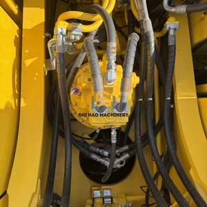 Excavatrice hydraulique sur chenilles Komatsu PC350 d'occasion de 35 tonnes, économique en carburant et puissante pour les projets de construction - Product Image 4