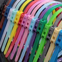 Ledi Attaches de câble en mousse plastique autobloquantes durables pour centre de jeu intérieur Trampoline Park Capacité de 100