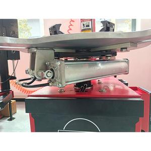 Desmontadora <span class=keywords><strong>de</strong></span> Neumáticos Semiautomática ZHUOAN ZA325LR con Brazo Oscilante, Motor <span class=keywords><strong>de</strong></span> 0.75kw/1.1kw, para Ruedas <span class=keywords><strong>de</strong></span> hasta 1040mm - Product Image 5