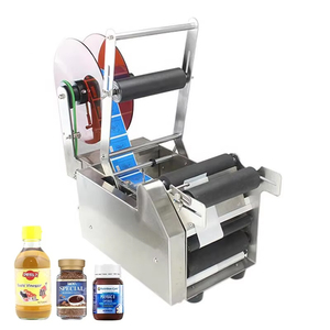 Machine d'étiquetage manuelle à bas prix MT-50 pour bouteilles rondes, pots, boîtes, flacons, pots en verre, pour sauces, crèmes, confitures, cosmétiques et eau - Product Image 1