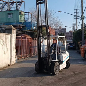 Chariot élévateur diesel d'occasion fiable TCM FD30T4 3 tonnes, longueur de fourche 1200 mm, High Master, à vendre maintenant - Product Image 1