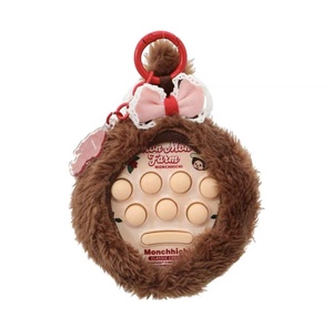 Venta al por mayor: Adorable colgante de peluche suave de la serie Granja de Café, con diseño de conejo, en caja sorpresa, ideal como adorno decorativo y regalo. - Product Image 3