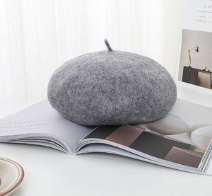 หมวกเบเร่ต์สีพื้นคุณภาพสูงขายส่ง สไตล์เกาหลีวินเทจ สำหรับฤดูใบไม้ร่วงและฤดูหนาว หมวกเบเร่ต์ลำลองสำหรับศิลปิน - Product Image 3