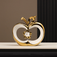 Ornement de pomme en céramique plaqué or de style nordique moderne, décoration d'art déco créative pour Noël, décoration d'intérieur pour un usage quotidien