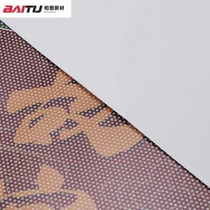 Vinilo de PVC Microperforado Brillante de Alta Calidad, Adhesivo de Visión Unidireccional para Publicidad en Ventanas de Vidrio con Resistencia a los Rayos UV y al Agua - Product Image 4