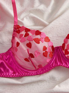 BOON 情人节性感内衣套装 机绣心形设计 氨纶/涤纶混纺 透气透明 提胸 - Product Image 4