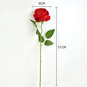 <span class=keywords><strong>Livraison</strong></span> rapide, rose artificielle en soie <span class=keywords><strong>à</strong></span> tige unique <span class=keywords><strong>de</strong></span> 51 cm, toucher réaliste, rose rose, textures réalistes avec des feuilles pour la décoration - Product Image 5
