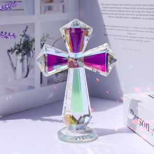 Croix décorative en cristal transparent de couleur AB, croix sainte en verre faite à la main, figurines de collection pour la décoration de la maison - Product Image 6