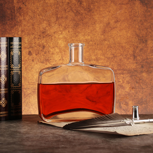 Super Flint Glass 500ml 700ml 750ml Whisky Crystal Peaks Half Dome Decanter Botella con tapa - Product Image 6