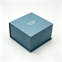 Fournisseur en gros de boîtes d'emballage pour montres intelligentes, boîte à montre en papier recyclable avec coussin, boîte à montre bleue de luxe