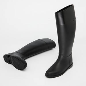 מותאם אישית צבע PVC מגפי נשים שחור גשם מגפי אור הברך גבוהה עמיד למים גבירותיי מגפיים - Product Image 5