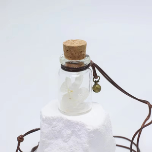 Pendentif de voiture en verre fait main DIY, diffuseur de parfum pour voiture, bouteille d'aromathérapie, prix d'usine, vente en gros - Product Image 3