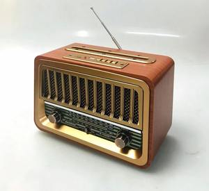 <span class=keywords><strong>Radio</strong></span> de bureau rétro RAISENG R-1968BT, nouvelle version, <span class=keywords><strong>radio</strong></span> <span class=keywords><strong>vintage</strong></span> FM AM SW multibandes, boîtes en bois, haut-parleur <span class=keywords><strong>radio</strong></span> <span class=keywords><strong>Internet</strong></span> sans fil - Product Image 2
