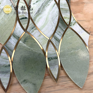 Le tessere di mosaico in marmo verde mescolano l'ottone per la decorazione della parete e il backsplash dell'hotel - Product Image 6
