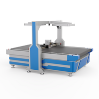 Machine de découpe CNC de sortie d'usine semelles de chaussures en cuir véritable coupe-ceinture